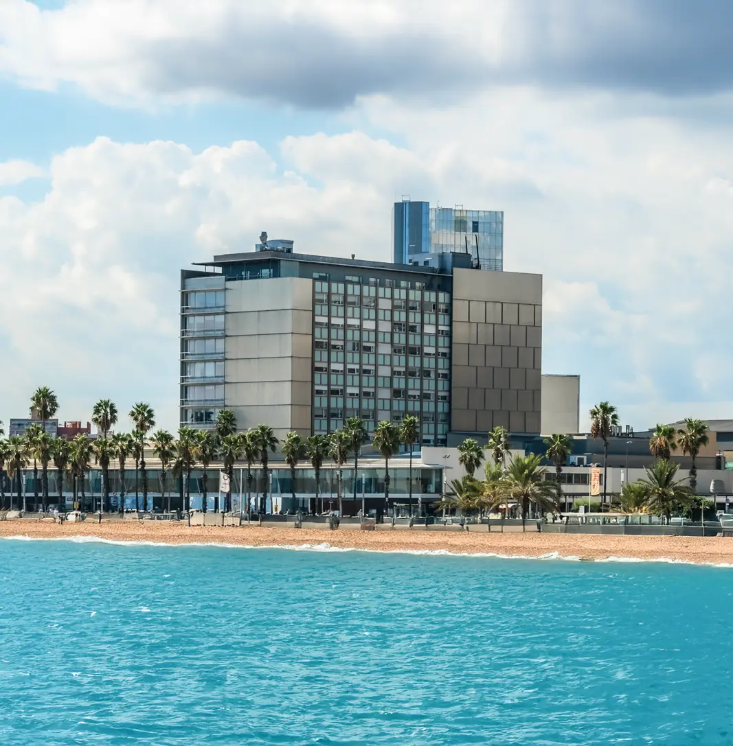 Specialist Support - Serene mountain vista